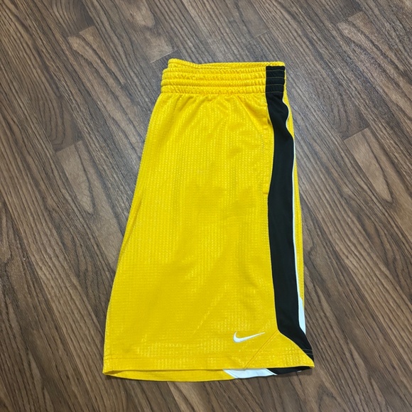 Nike* Y2K Dazzles *Yellow Satin Color & Look Basketball / Track Shorts * M - Picture 5 of 7